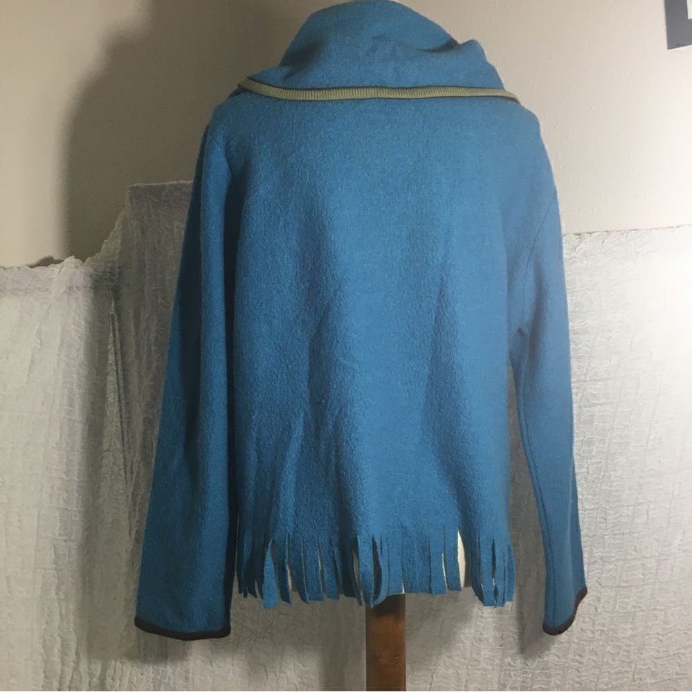 Hearts of Palm 100% Wool Blue Fringed Sweater Size Large - Picture 9 of 12